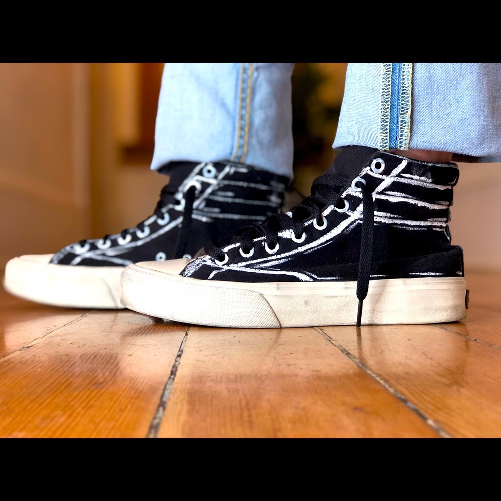 ♣️Straye Black Customized  Hightops ♣️